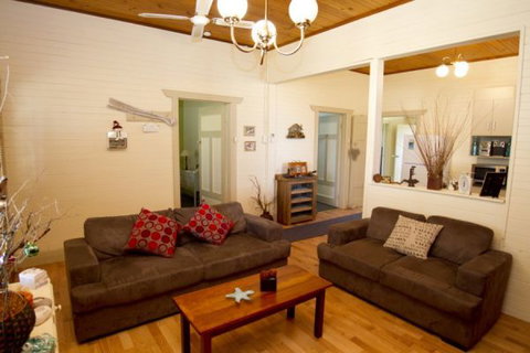 Anderl's Beach Cottage - Accommodation Australia 2