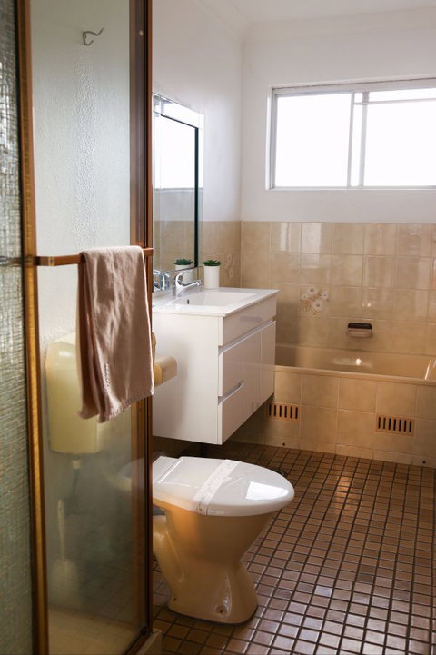 Reef Resort Apartments - Australia Shopping 7