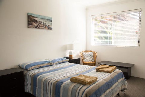 Reef Resort Apartments - Australia Shopping 8