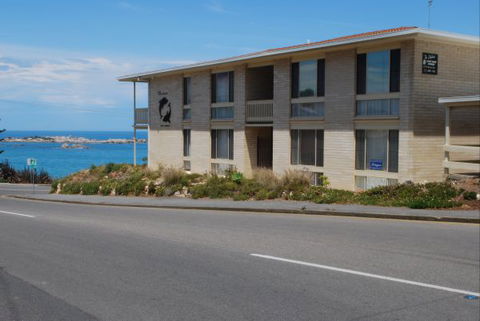 10 Calypso At Port Elliot - Accommodation Australia 0