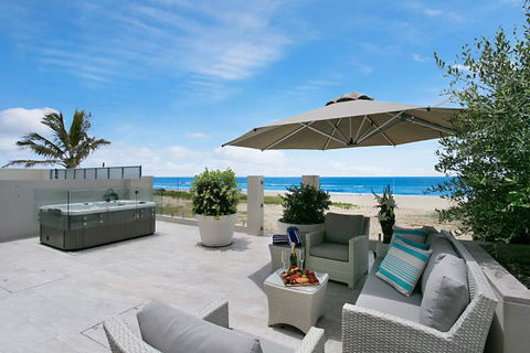 Oceans 74 - An Elite Holiday Home - Australia Shopping 10