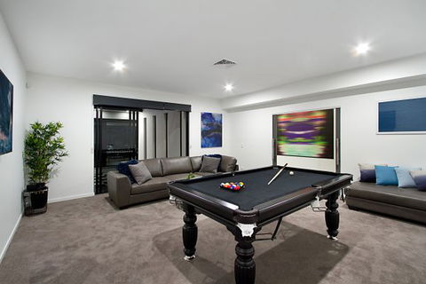 Oceans 74 - An Elite Holiday Home - Australia Shopping 24