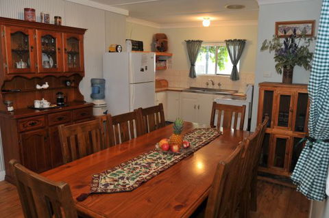 Ellenor Ivy Cottage - Accommodation Australia 1