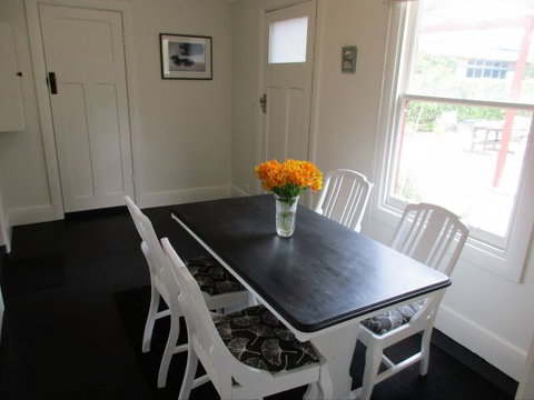 Tin House At Tanunda - Local Tourism 15