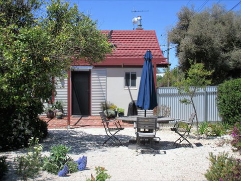 Tin House At Tanunda - Local Tourism 16