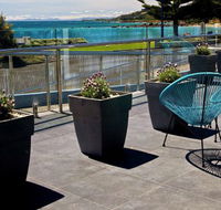 Penguin Beachfront Apartments - Local Tourism