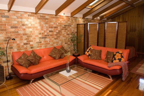 Bet's Bed And Breakfast Studio - Accommodation Australia 3