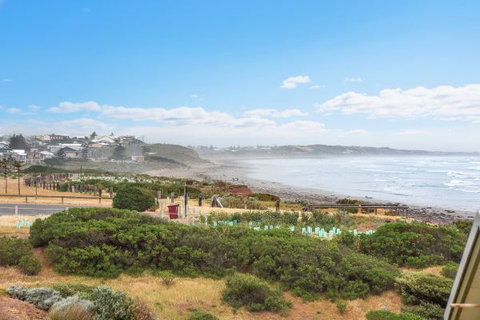 Sam's - Local Tourism 9