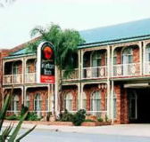 Hamiltons Henry Parkes - Accommodation Australia