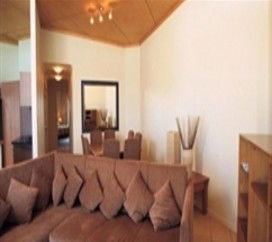 Breakfree Pacific Royale - Local Tourism 5