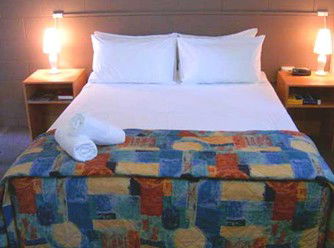 Castle Lodge Motel - Accommodation Australia 2