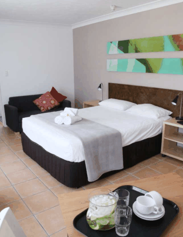 Sunshine Beach Resort - Australia Shopping 5