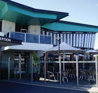 Highlander Hotel Bar Kitchen Rooftop - Accommodation Australia