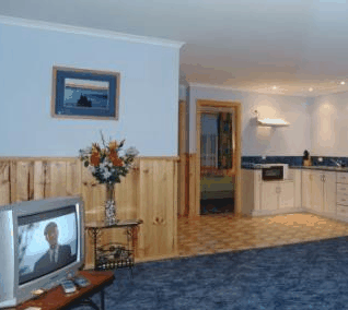 Anchor Down Cottages - Local Tourism 1