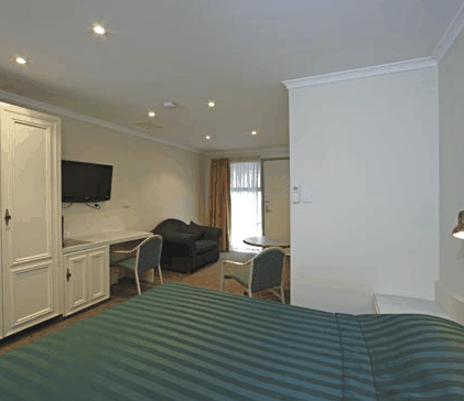 Claremont Hotel Motel - Local Tourism 3