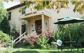 Bonney's Inn - Local Tourism