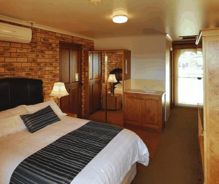 Stanley Village - Accommodation Australia 1