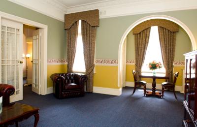 Hadley's Orient Hotel - Accommodation Australia 2
