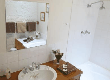Daisy Bank Cottages - Accommodation Australia 4
