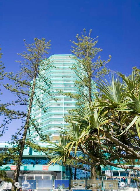 Ocean Plaza Resort - Coolangatta - Accommodation Australia 0