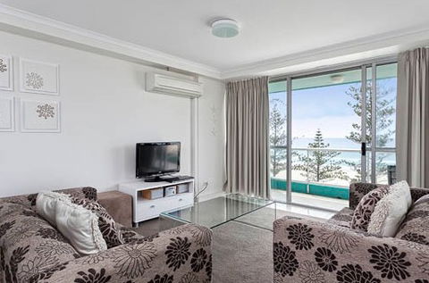 Ocean Plaza Resort - Coolangatta - Accommodation Australia 3