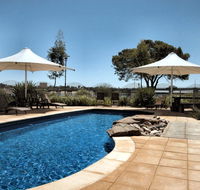 Majestic Oasis Apartments - Local Tourism