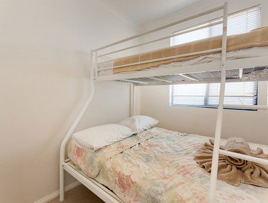 Sunset Beach Holiday Park - Local Tourism 3