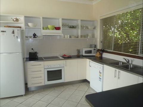 Apartments On-The-Park: March - Local Tourism 10