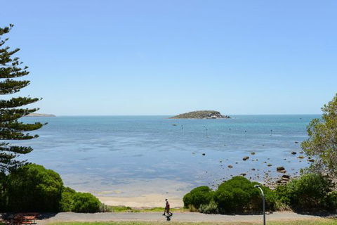 Breeze At The Bay - Accommodation Australia 1