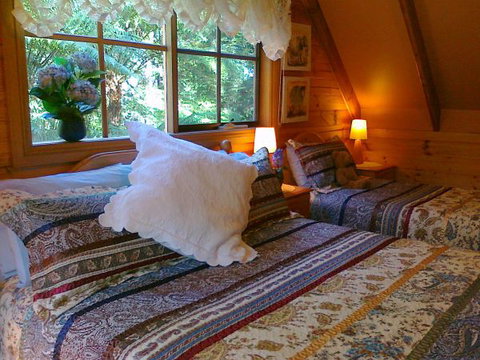 Whistle Stopover - Local Tourism 3