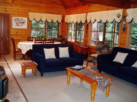 Whistle Stopover - Local Tourism 5