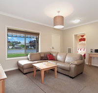 Hamilton Accommodation - Accommodation Australia