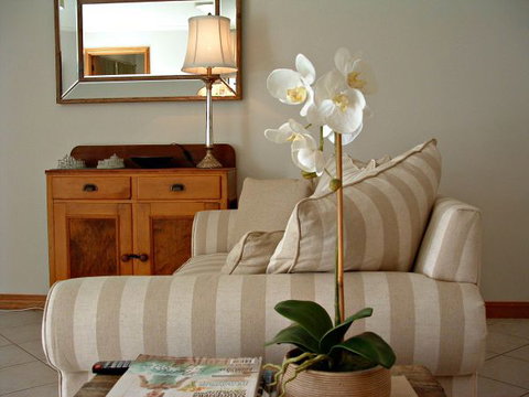 17 QED Lakehouse - Local Tourism 4