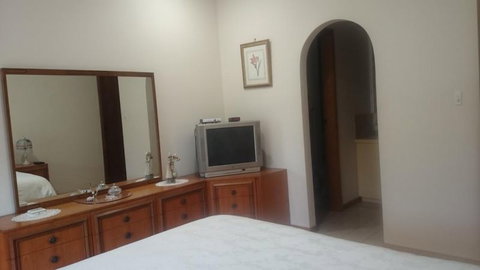 Gaerwood Bed Breakfast - Accommodation Australia 5