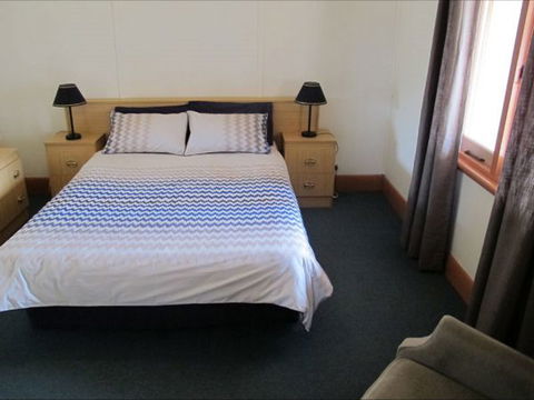 Ellison's Holiday Home - Accommodation Australia 2