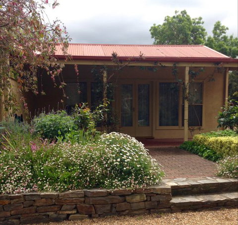 Gasworks Cottages Strathalbyn - Local Tourism 2