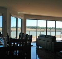 Parrydyse Clayton Bay - Local Tourism