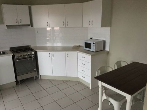 Revive Central Apartments - Local Tourism 8