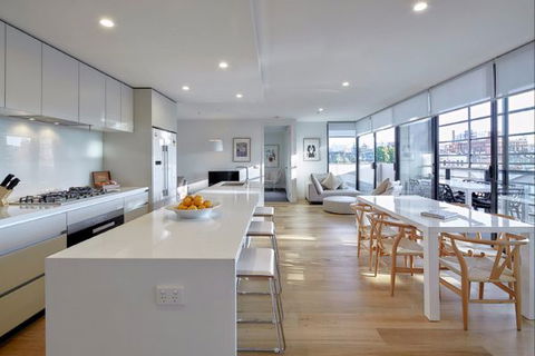 381 Cremorne - Local Tourism 3