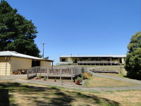 Allambee Camp - Local Tourism 2