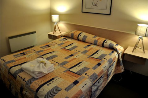 Alpine Inn - Local Tourism 1