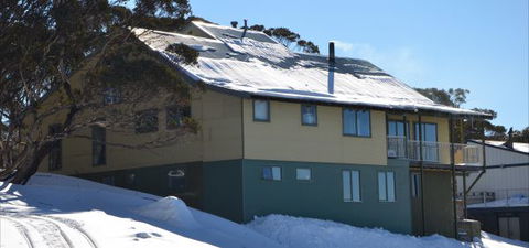 Arrabri Ski Club Hotham - Bed n Breakfasts 0