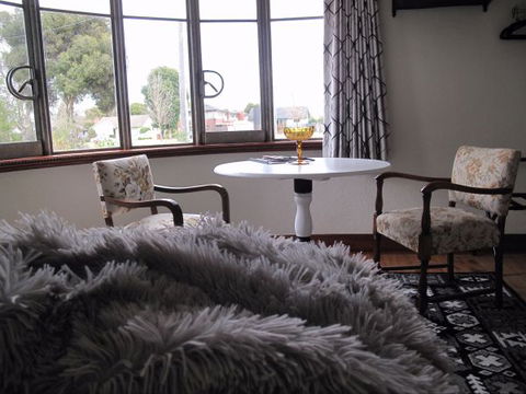 B&B Wodonga - Art Deco Accommodation - Accommodation Australia 1