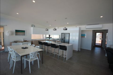 Beach Bliss Wallaroo - Local Tourism 6