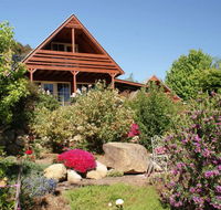 Beechworth Camellia Cottage - Local Tourism