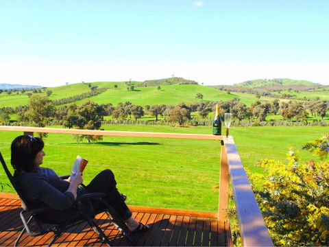 Winton Bethal Accommodation Unit - Local Tourism 1