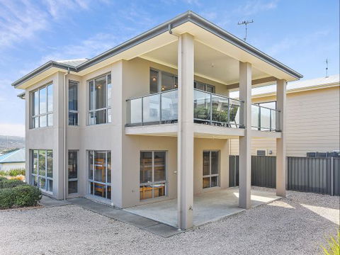 BEAUMONT HOUSE - Accommodation Australia 1