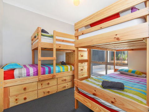BEAUMONT HOUSE - Accommodation Australia 7