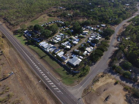 Bush Oasis Caravan Park - Accommodation Australia 5