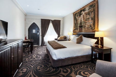 Castle Suites - Kryal Castle - Local Tourism 0